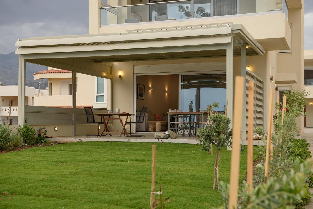 Rodia Beach Suites Kokkinos Pirgos Bagian luar foto