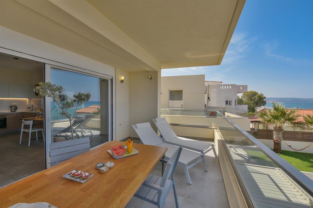 Rodia Beach Suites Kokkinos Pirgos Bagian luar foto