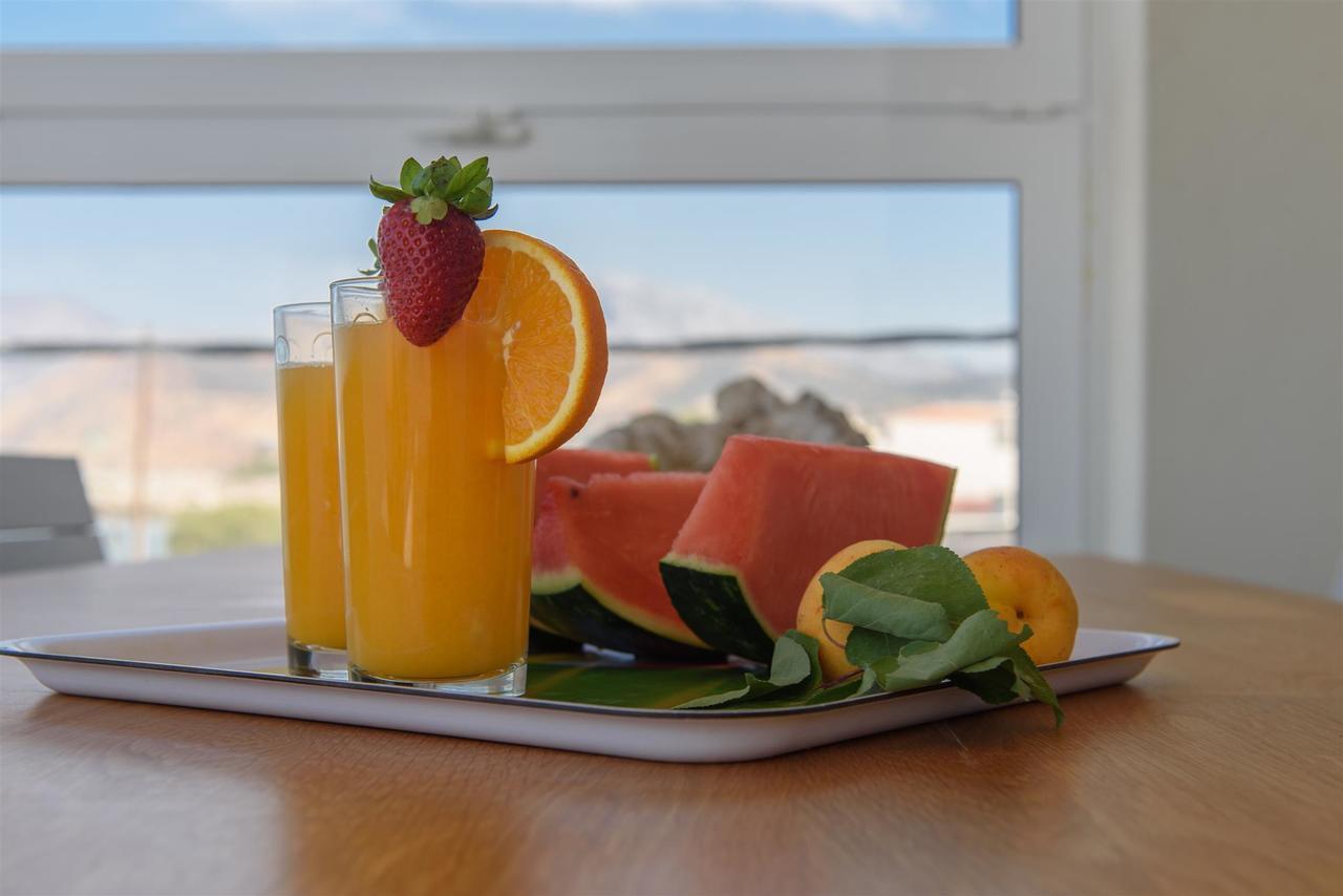Rodia Beach Suites Kokkinos Pirgos Bagian luar foto